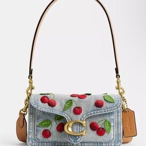 Tabby Shoulder Bag 20